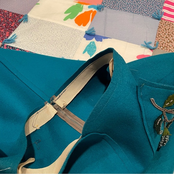 50’s “Poodle” style wool skirt but grapes instead of poodles - Picture 3 of 3